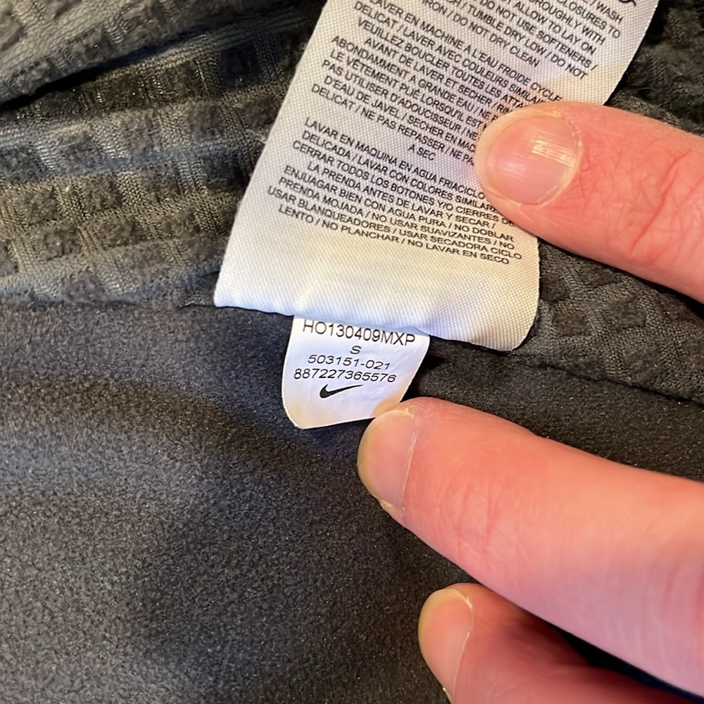 Nike Element Winter Running Jacket - Picture 12 of 15